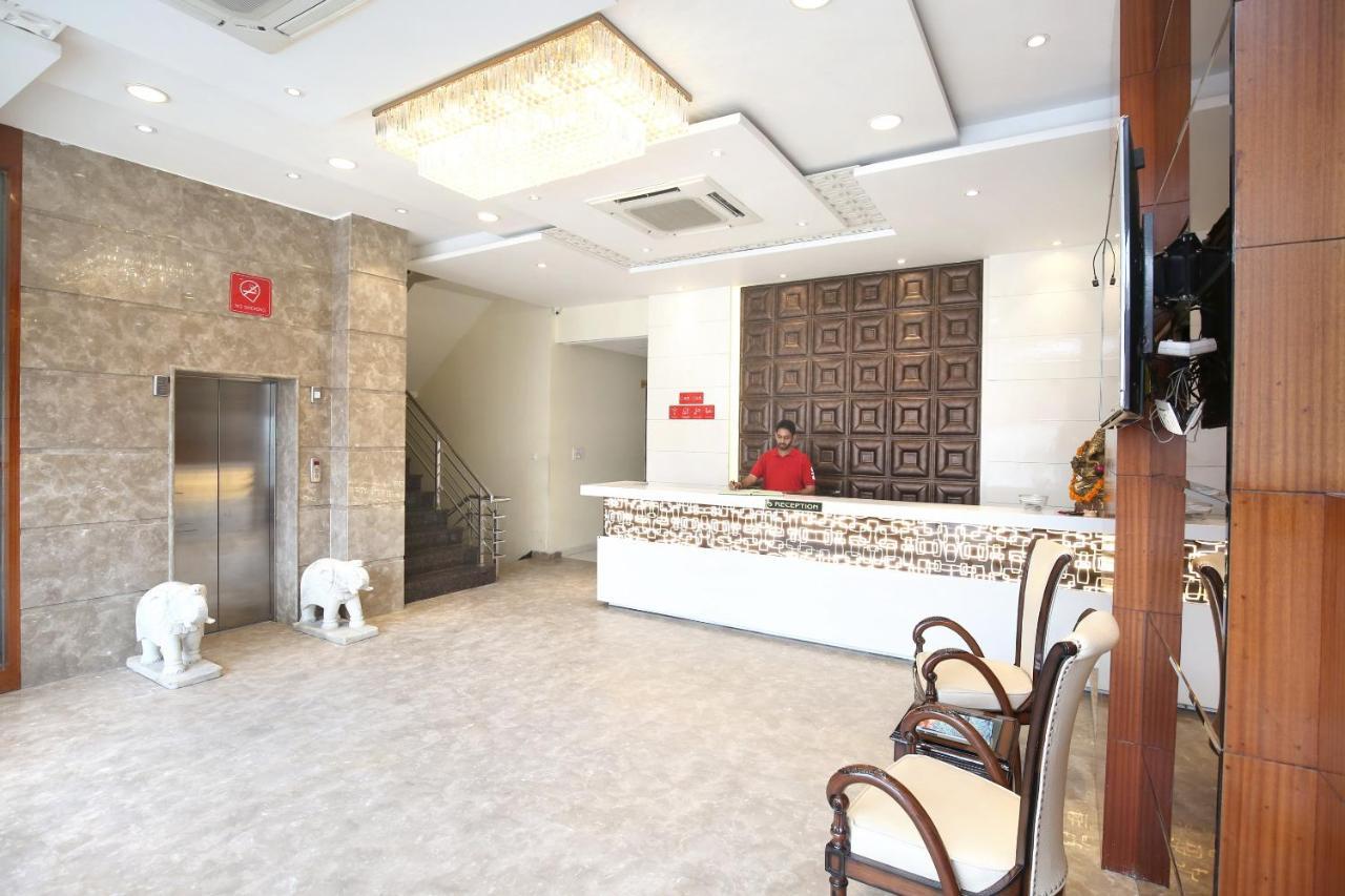 Capital O 8510 Welcome Inn Amritsar Exterior foto