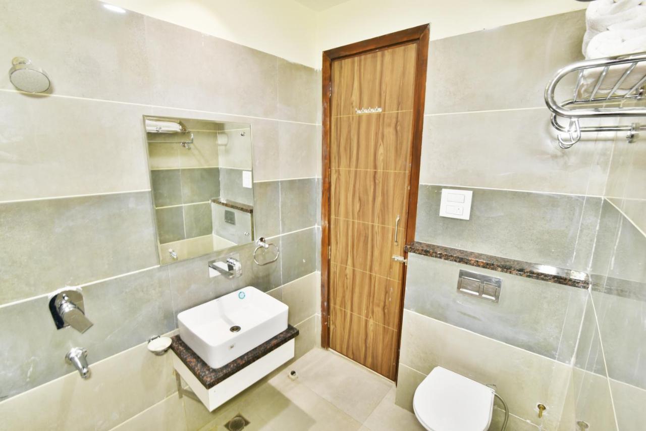 Capital O 8510 Welcome Inn Amritsar Exterior foto